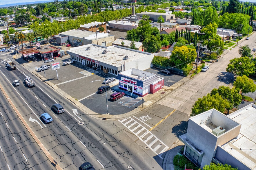 Primary Photo Of 520 Colusa Ave, Yuba City Freestanding For Sale