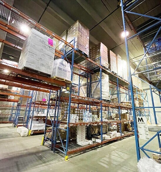 More Photos Of 25 Cliff Rd W, Burnsville Light Manufacturing For Sale