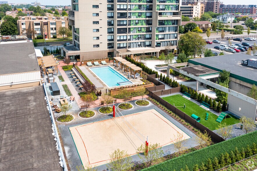 More Photos Of 750 Chene St, Detroit Apartments For Sale