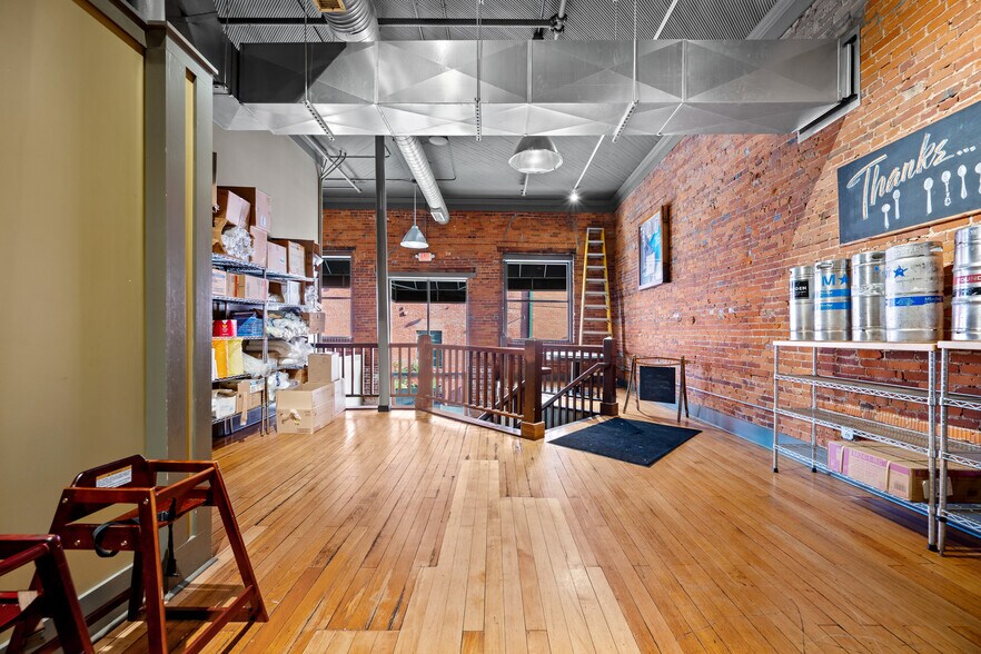 More Photos Of 144 W Liberty St, Wooster Office For Sale