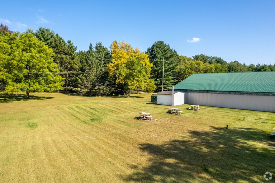 More Photos Of 810 Bowling Ln, Waupaca Bowling Alley For Sale