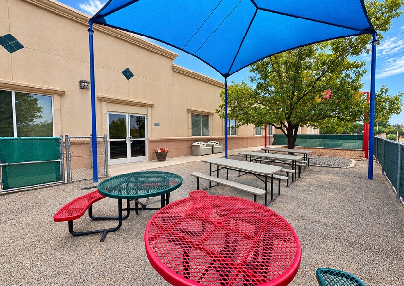 More Photos Of 1111 Menaul Blvd NE, Albuquerque Medical For Sale