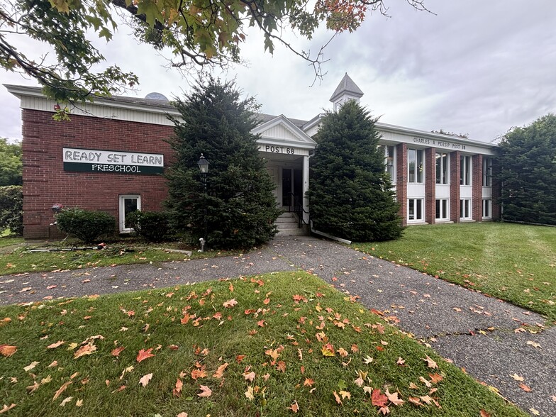 More Photos Of 41 Wendell Ave, Pittsfield Specialty For Sale