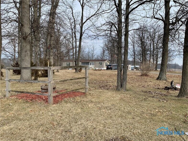 More Photos Of 8705 US Highway 6, Edgerton Specialty For Sale