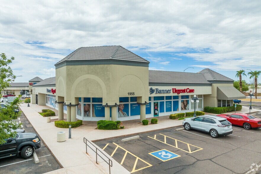 More Photos Of 1859-1955 W Guadalupe Rd, Mesa Unknown For Lease