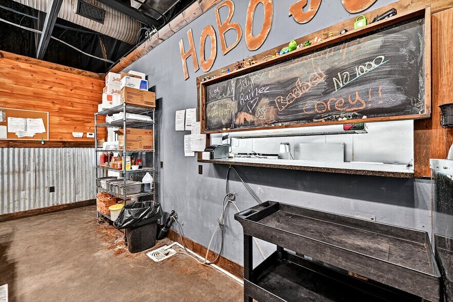 More Photos Of 301 N 1st St, Madill Restaurant For Sale