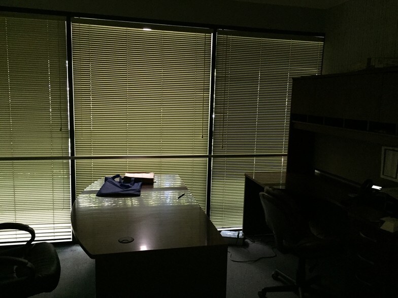 More Photos Of 2301 Park Ave, Orange Park Coworking Space