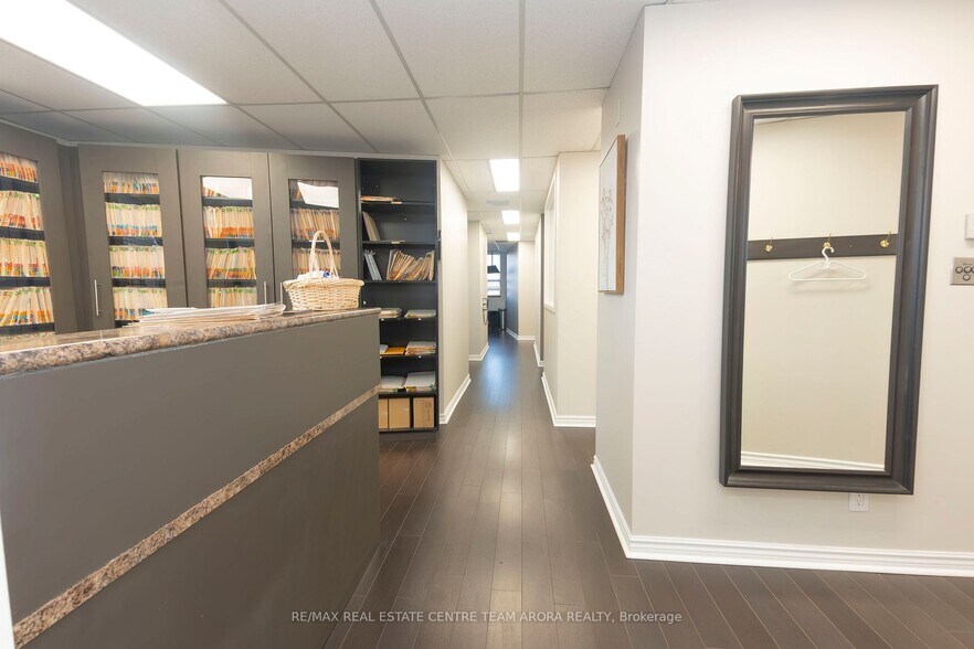 More Photos Of 3173 Erindale Station Rd, Mississauga Medical For Sale