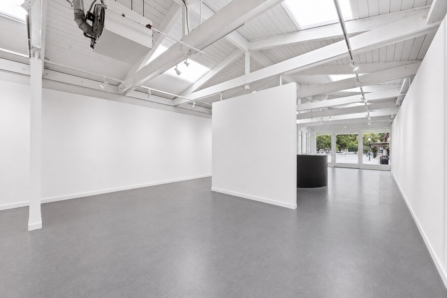 More Photos Of 108 Throckmorton Ave, Mill Valley Storefront For Lease