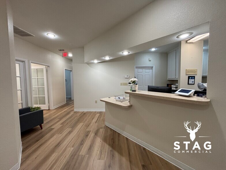 More Photos Of 2540 Lillian Miller Pky, Denton Office For Lease