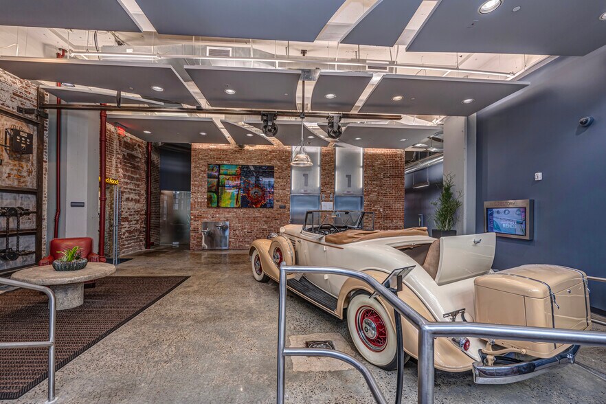 More Photos Of 1101 N Broadway Ave, Oklahoma City Loft Creative Space For Lease