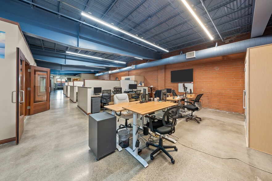 More Photos Of 122 Sheldon St, El Segundo Loft Creative Space For Sale