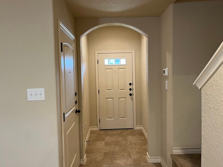 More Photos Of 6414 Luglio Ln, San Antonio Apartments For Sale
