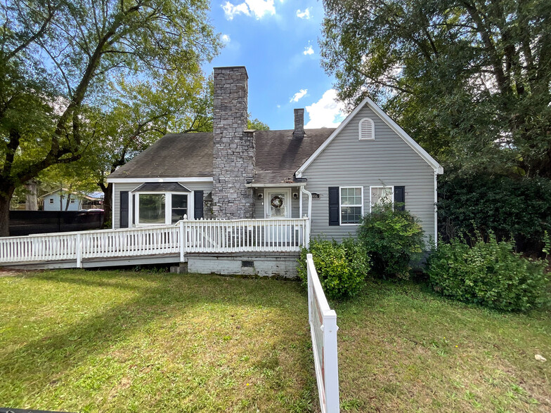 Primary Photo Of 1806 Lane St, Kannapolis Office For Sale