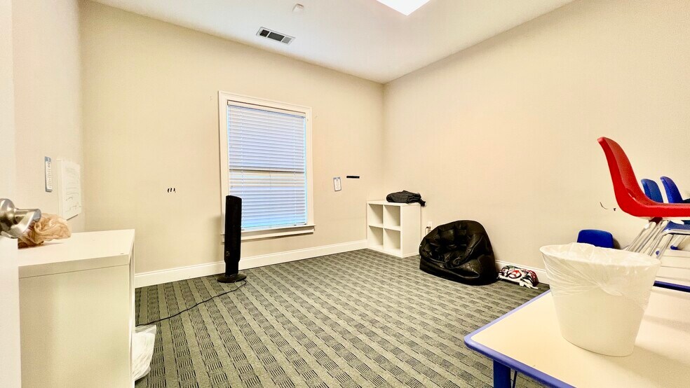 More Photos Of 4080 McGinnis Ferry Rd, Alpharetta Office For Sale