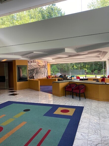 More Photos Of 81 W Ramapo Rd, Garnerville Freestanding For Sale