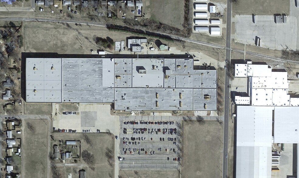 More Photos Of 2000 Liquitex Ln, Winfield Manufacturing For Lease