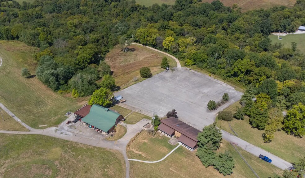 More Photos Of 245 Tanglewood Ct, Taylorsville General Retail For Sale