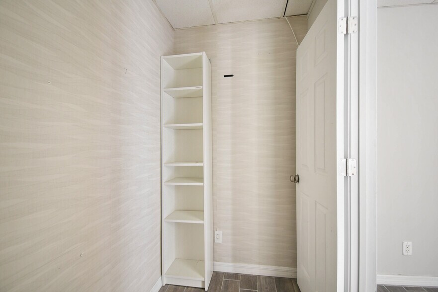 More Photos Of 101-121 Yacht Club Dr, Saint Augustine Unknown For Lease