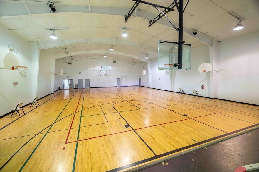 More Photos Of 115B Valley Rd, Brewster Specialty For Sale