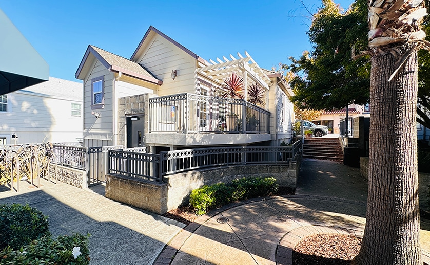 More Photos Of 43417-43423 Mission Blvd, Fremont Freestanding For Sale