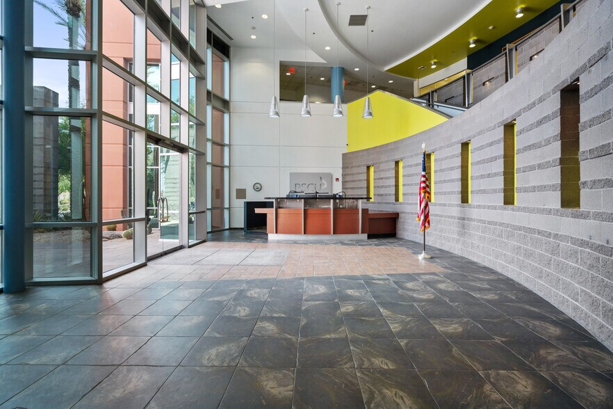 More Photos Of 19825 N 7th St, Phoenix Office For Sale