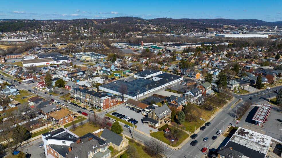 More Photos Of 50 N Harrison St, York Warehouse For Sale