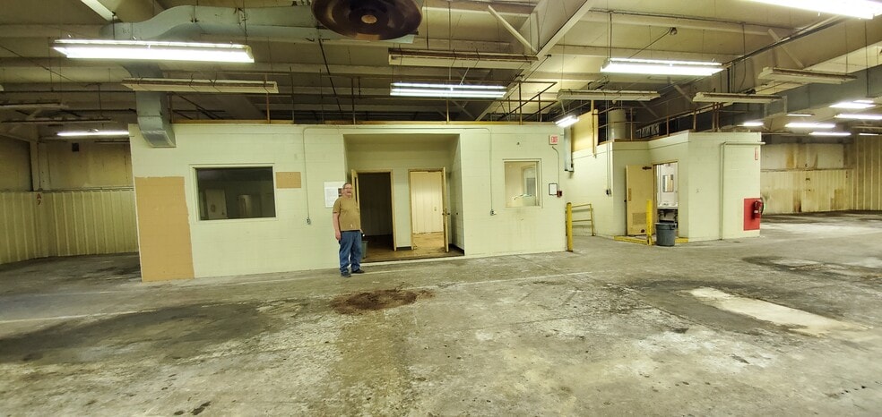 More Photos Of 796 East Butler Rd East Butler Pa 16029, Butler Manufacturing For Lease