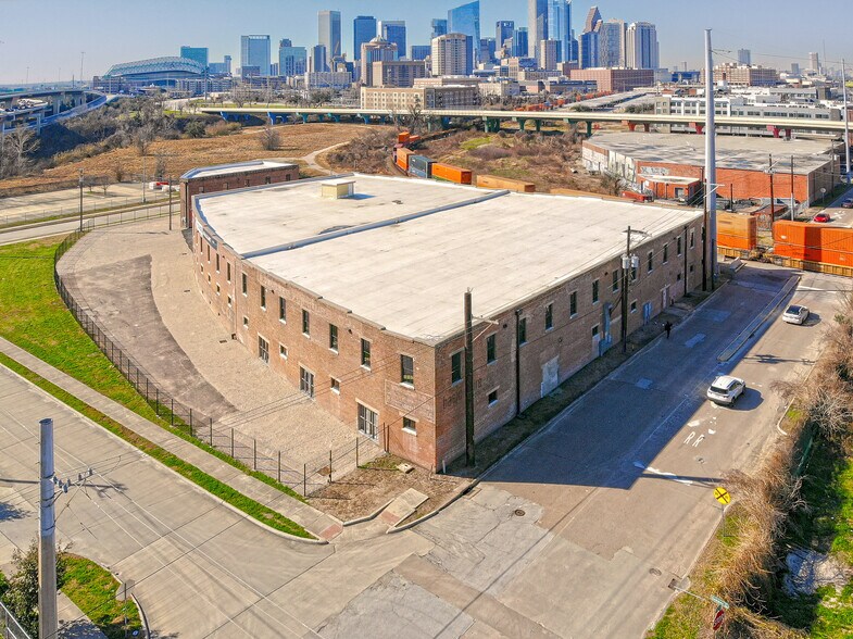 Primary Photo Of 2000 Nance St, Houston Loft Creative Space For Lease
