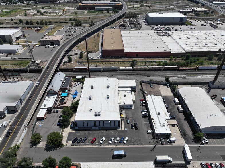 More Photos Of 790 Umatilla St, Denver Warehouse For Sale