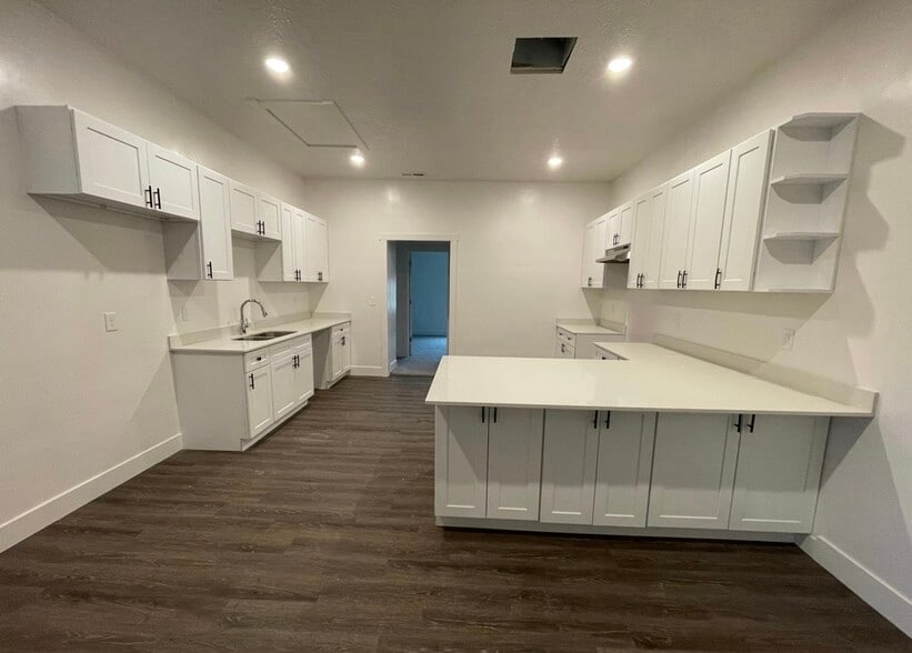 More Photos Of 435 S 900 W, Salt Lake City Apartments For Sale