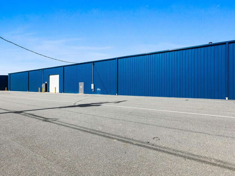 More Photos Of 495 L a White Dr, Fletcher Industrial For Lease