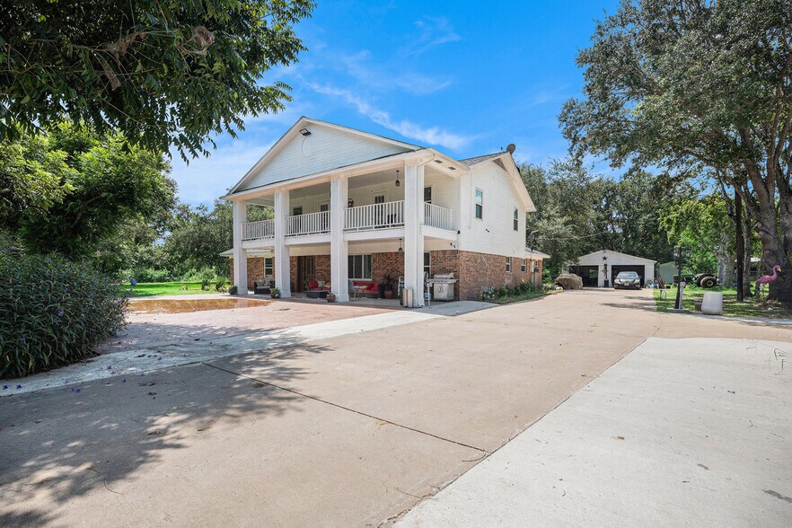 More Photos Of 7710 Iowa Colony Blvd, Rosharon Land For Sale