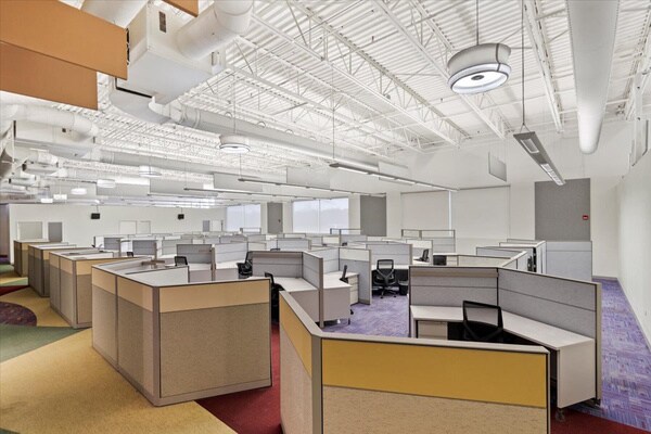 More Photos Of 2701 Alex Lee Blvd, Florence Office For Lease