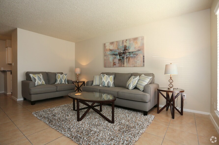 More Photos Of 504 Dudley Cir, Arlington Apartments For Sale