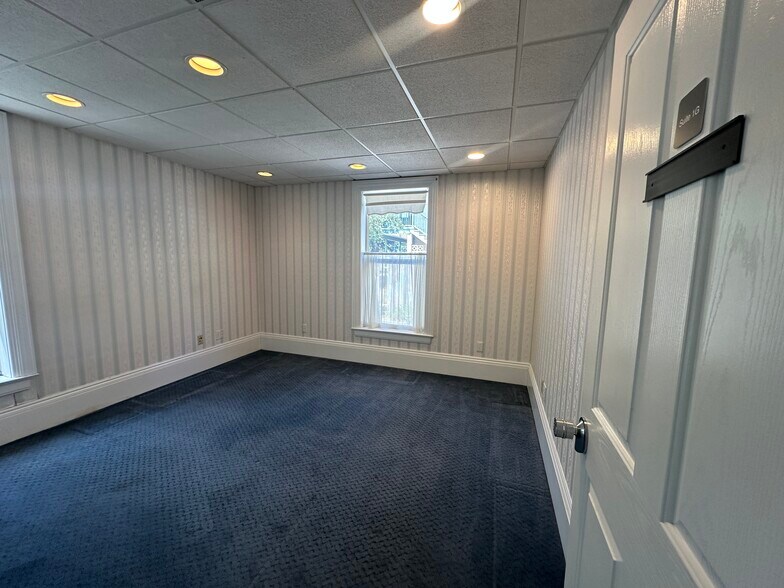 More Photos Of 550 W Musser St, Carson City Office For Lease