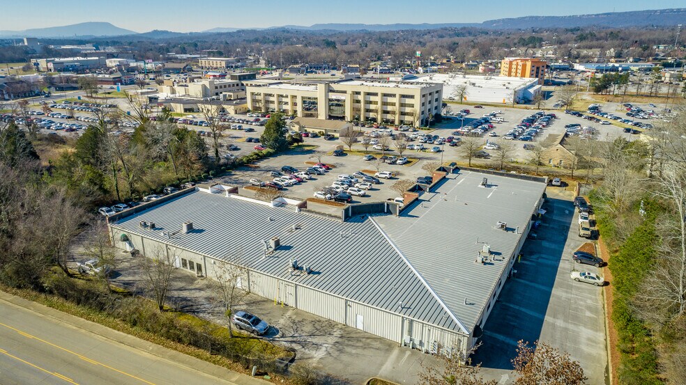 More Photos Of 5022 Old Godsey Ln, Hixson Medical For Lease