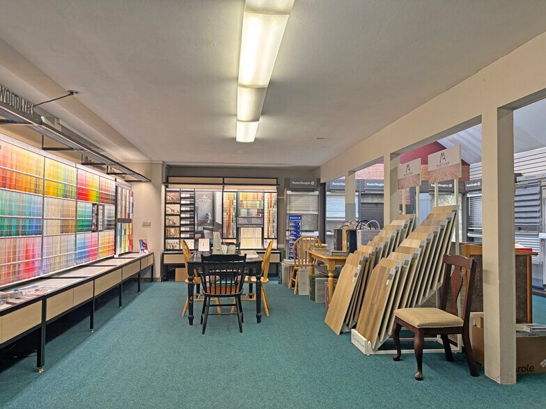 More Photos Of 848 Lafayette Rd, Hampton General Retail For Lease