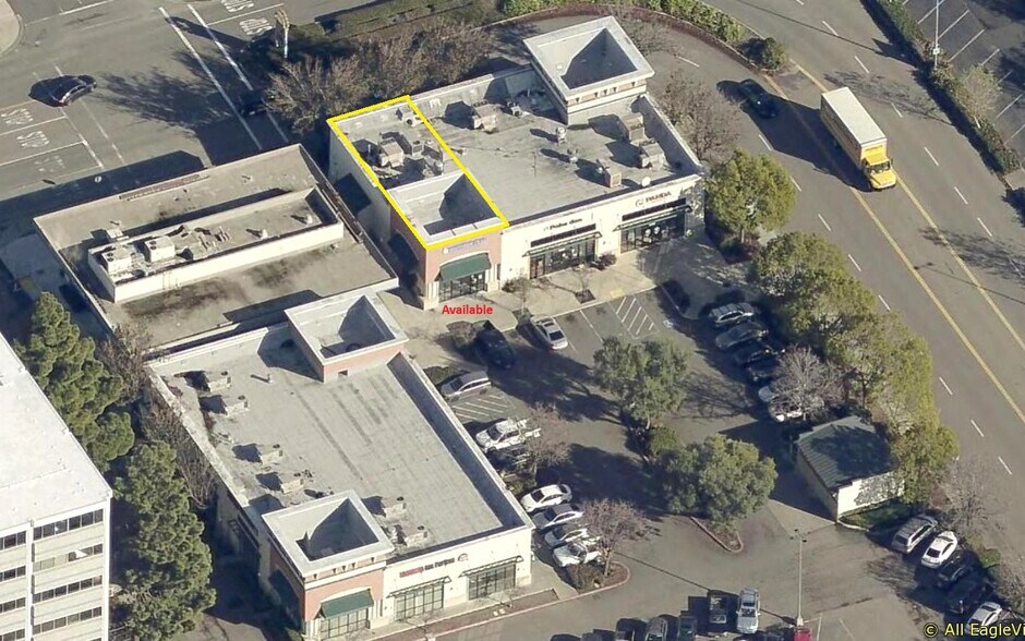 More Photos Of 24363 Southland Dr, Hayward Restaurant For Lease