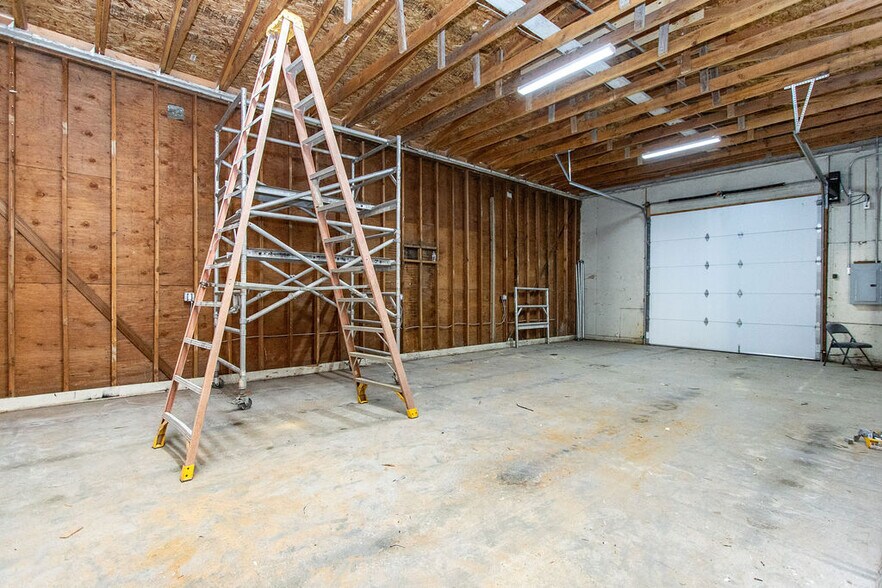 More Photos Of 408 S 1st St, Turlock Warehouse For Sale