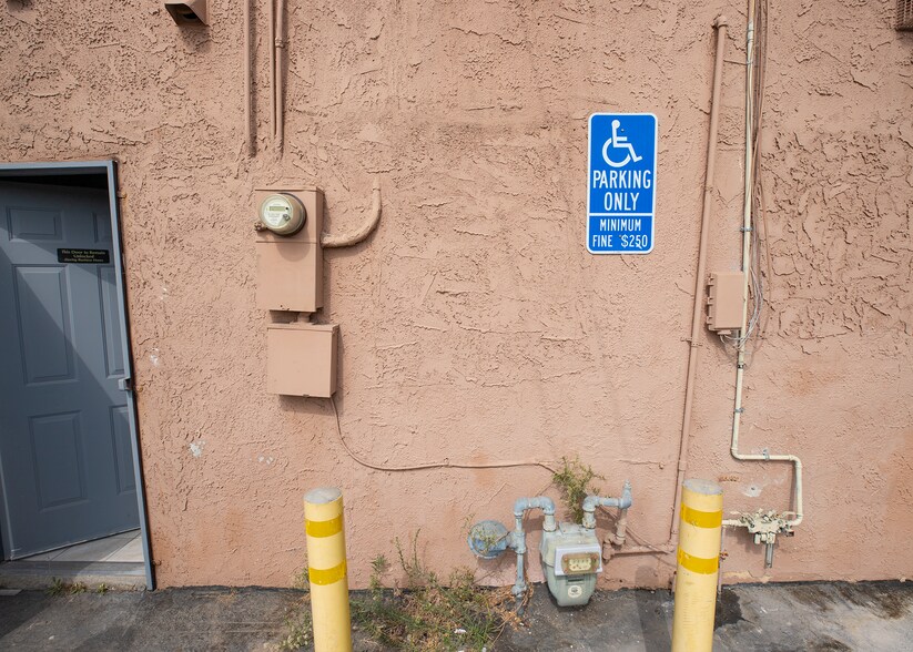 More Photos Of 922 S Atlantic Blvd, East Los Angeles Office For Sale