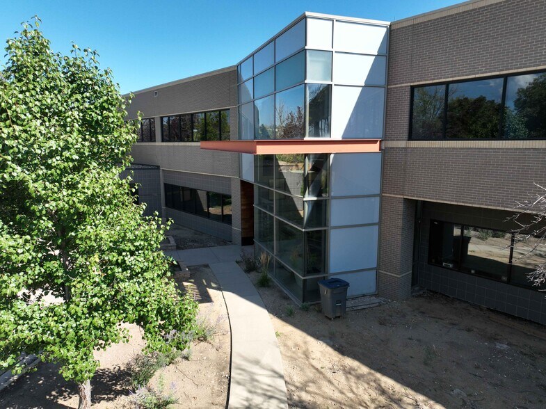 More Photos Of 400 Centennial Pkwy, Louisville Office For Lease