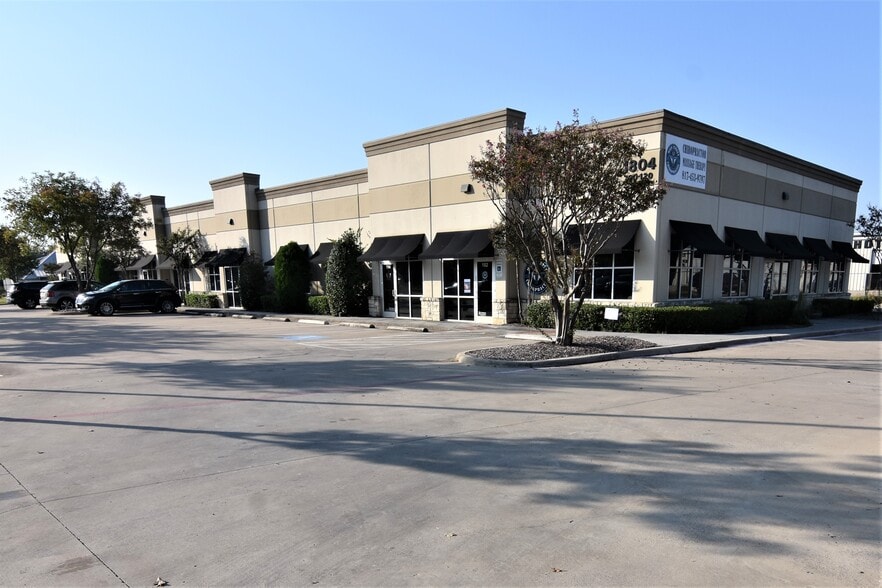 More Photos Of 1804 Owen Ct, Mansfield Light Distribution For Sale