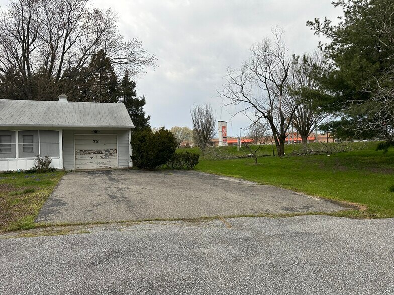 More Photos Of 73 Berlin Cross Keys Rd, Williamstown Specialty For Sale