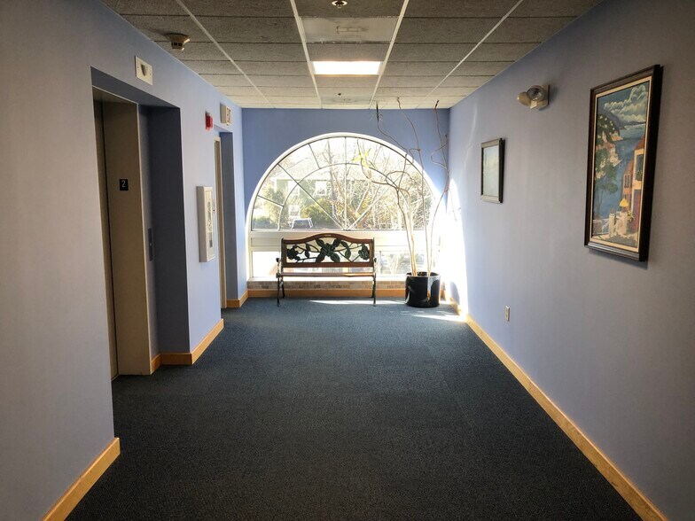 More Photos Of 47 E Grove St, Middleborough Office For Lease
