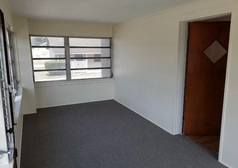 More Photos Of 1757 N Woodland Blvd, Deland Apartments For Sale