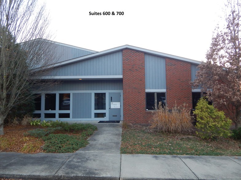 More Photos Of 3310 Croasdaile Dr, Durham Office For Lease