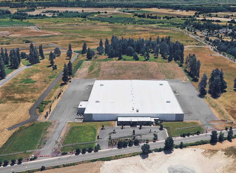 Primary Photo Of 52960 W Lane Rd, Scappoose Manufacturing For Lease