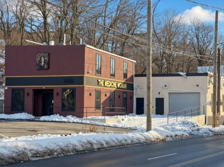 Primary Photo Of 660 Tonnele Ave, Jersey City Showroom For Lease