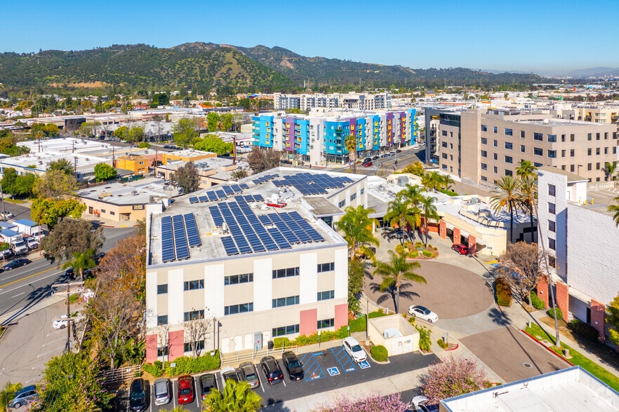 More Photos Of 222 W Eulalia St, Glendale Medical For Lease